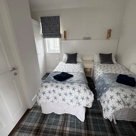 Secret Of Eden Seaside Escape Villa Filey Exterior photo